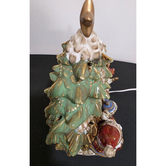 🎄KIRKLANDS Potter's Garden CHRISTMAS Ceramic Tree 10x7” Santa Sleigh Reindeer - Picture 4 of 12